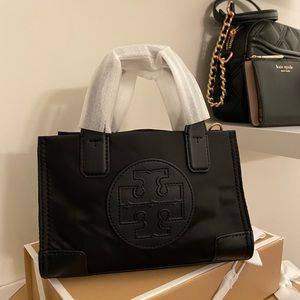 Mini Tory Burch. New with dust Bag.
